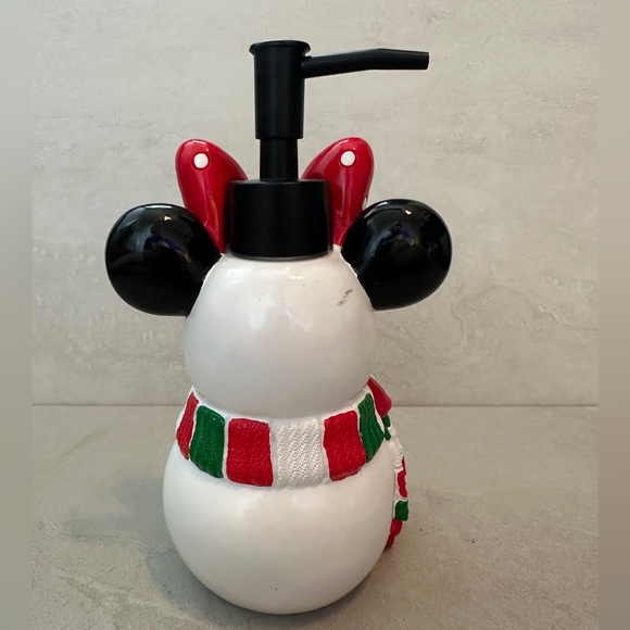 Disney Minnie Mouse Holiday Snowman w/Scarf Soap Dispenser Ceramic NEW - Picture 2 of 7